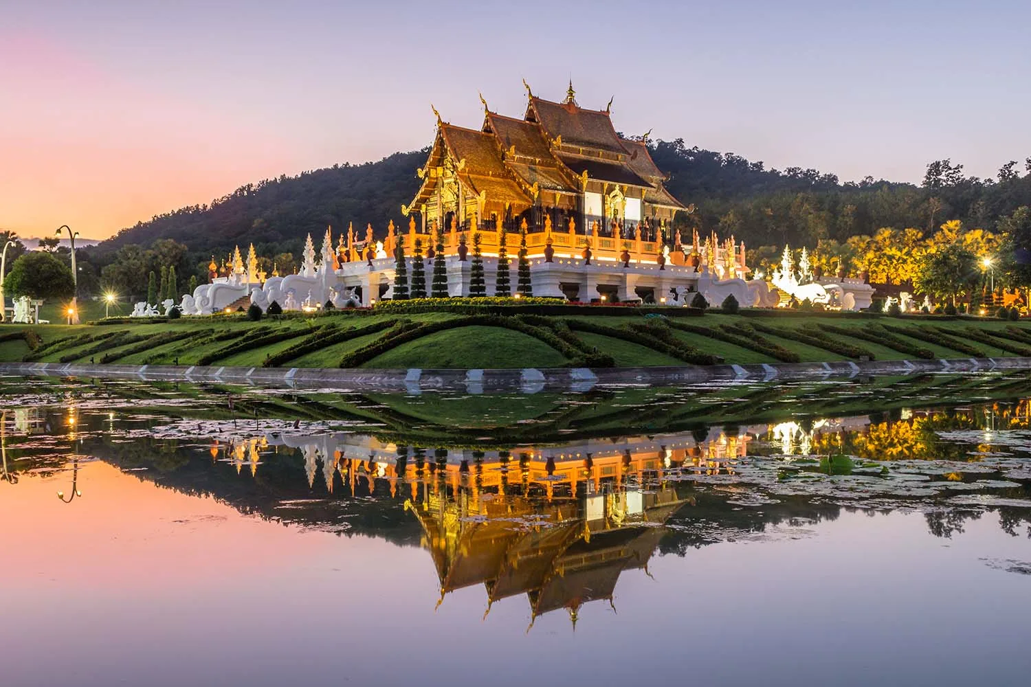 Famous Golden Triangle tour 13