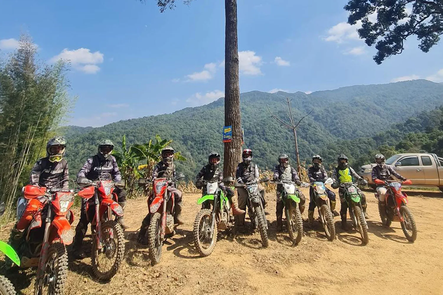 Pai Jungle Enduro + Mae Hong Son Loop 1864 Curves